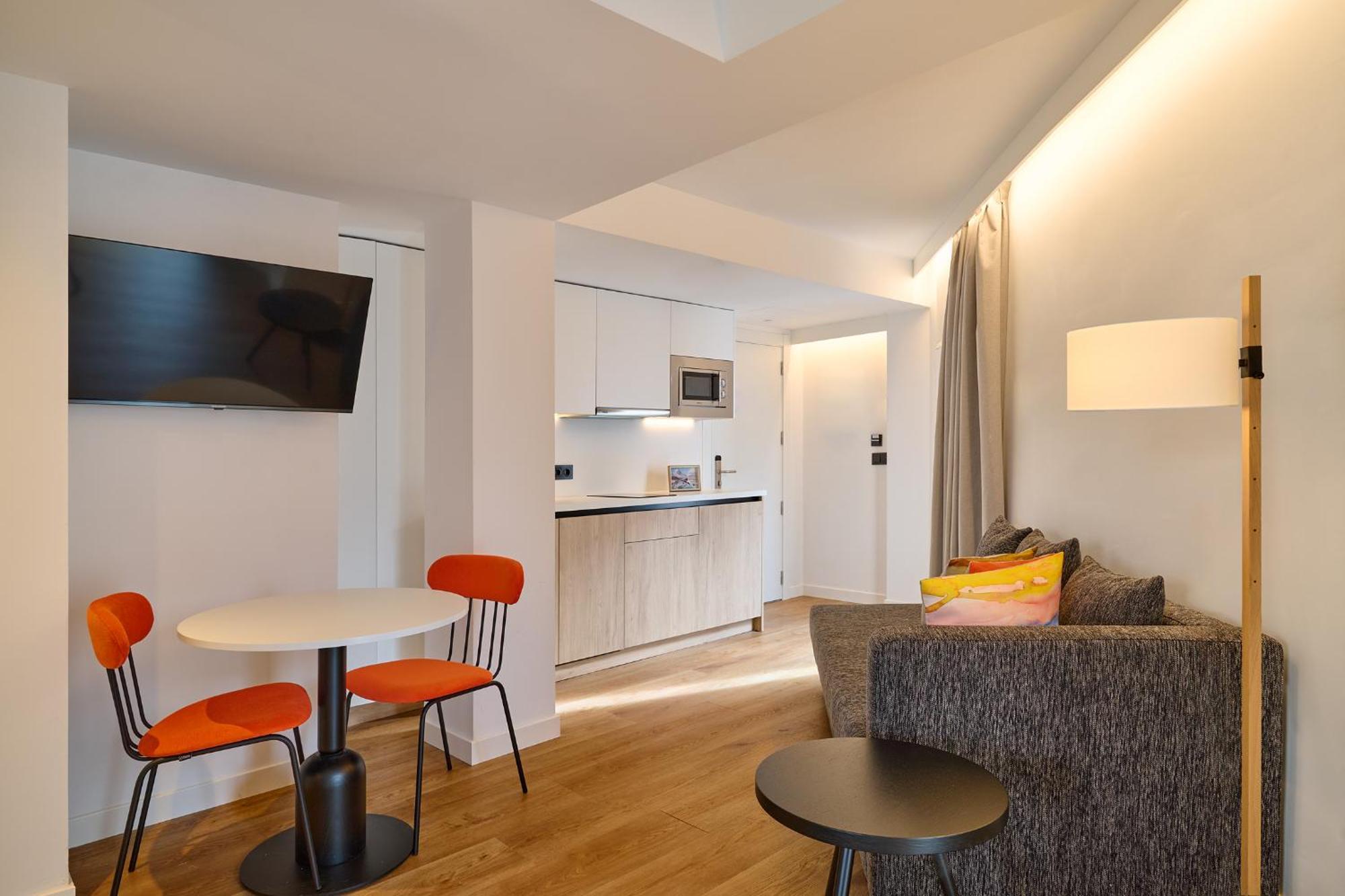 Apartamentos Luna Suites Гранада Экстерьер фото