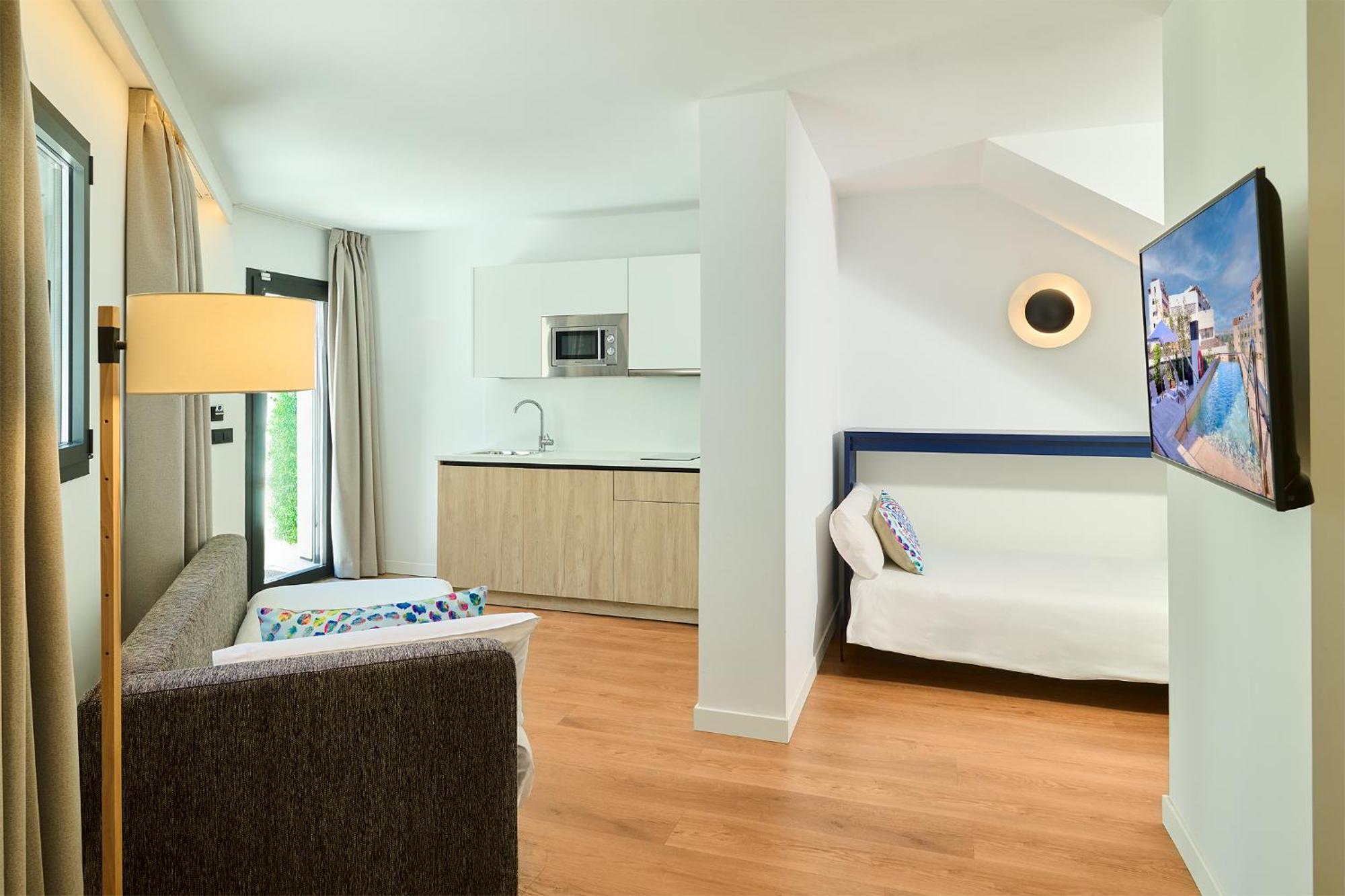 Apartamentos Luna Suites Гранада Экстерьер фото